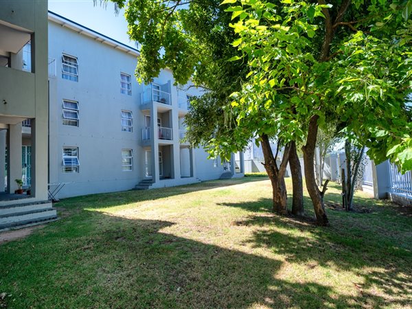 1 Bed Apartment in Klein Parys