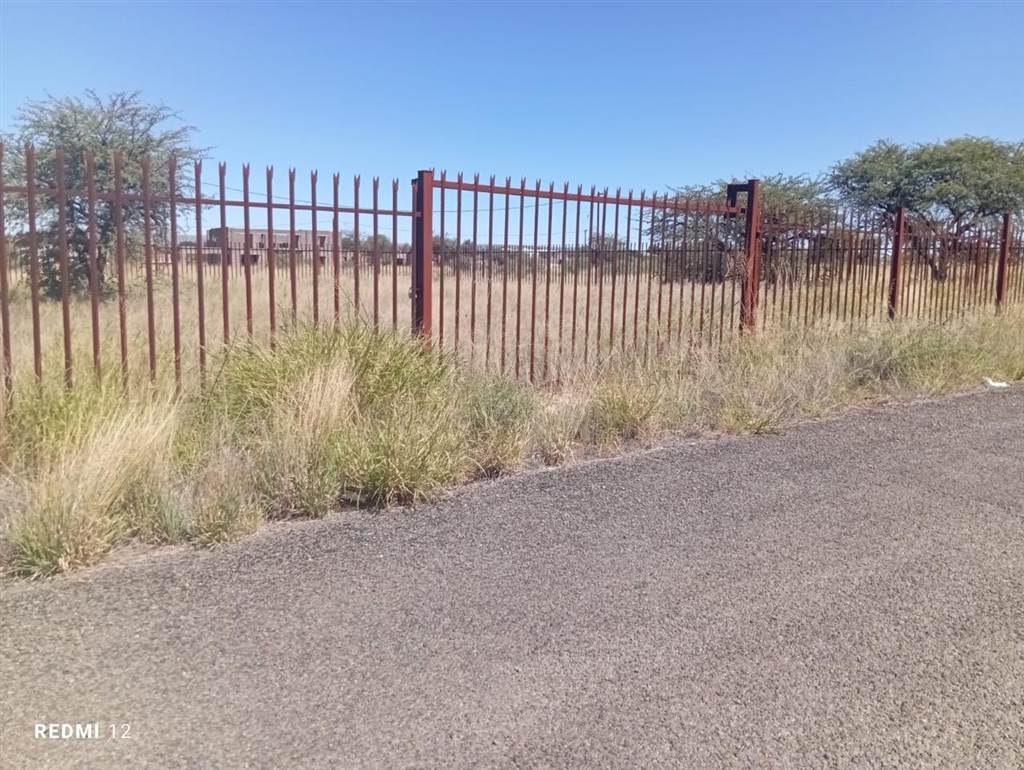 501 m² Land available in Kuruman photo number 1