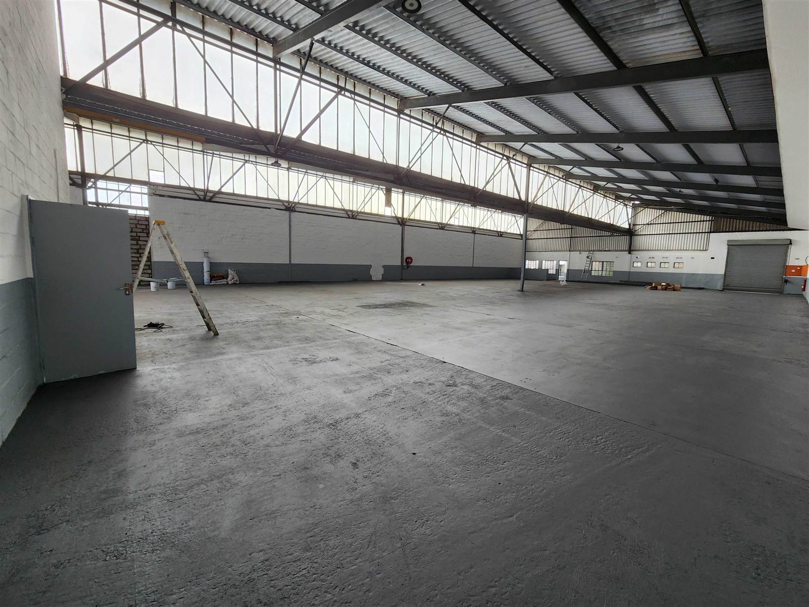 1240  m² Industrial space in Bellville South photo number 2