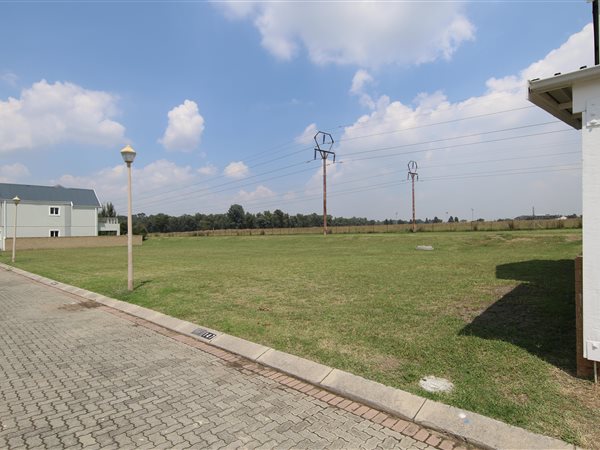 222 m² Land