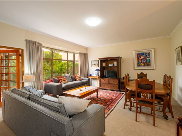 2 Bedroom House 2 Bedroom House