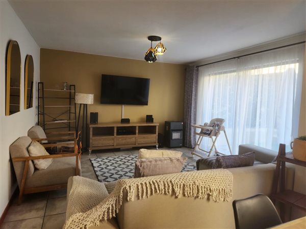 3 Bedroom Duplex 3 Bedroom Duplex