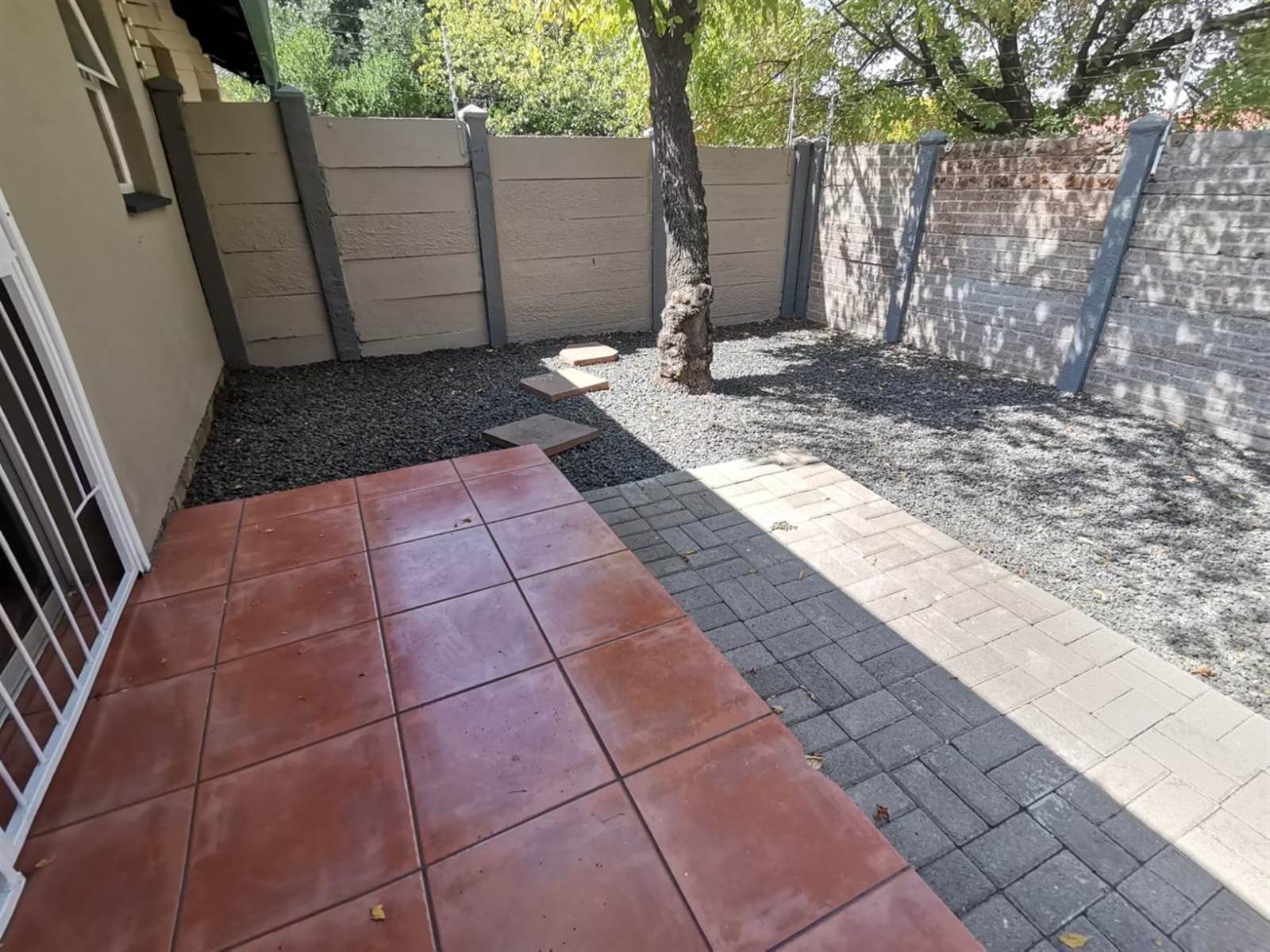 0.5 Bed Flat in Secunda photo number 14