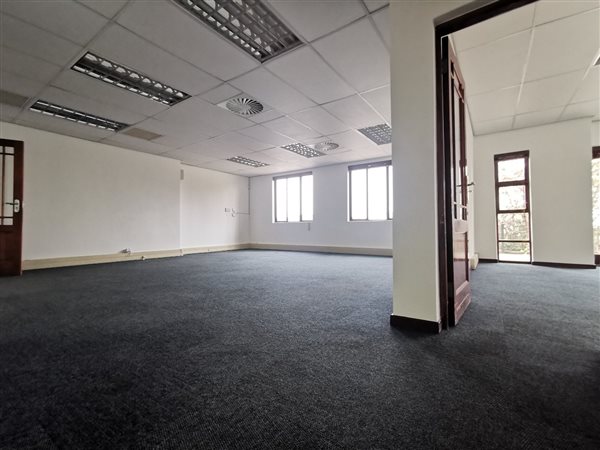 226  m² Office Space