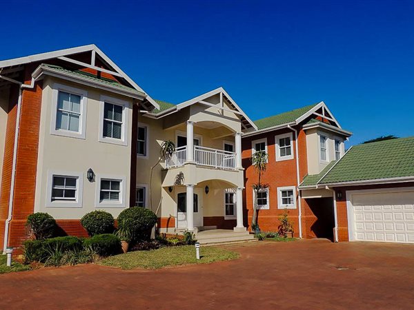 4 Bed House in Mt Edgecombe Estate 1 & 2