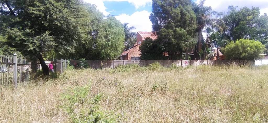 1571 m² Land available in Lyttelton Manor photo number 9