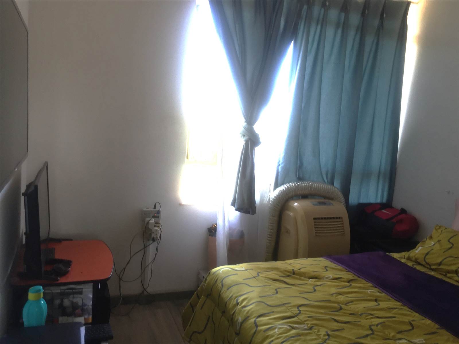 1.5 Bed Apartment in Sea View photo number 12