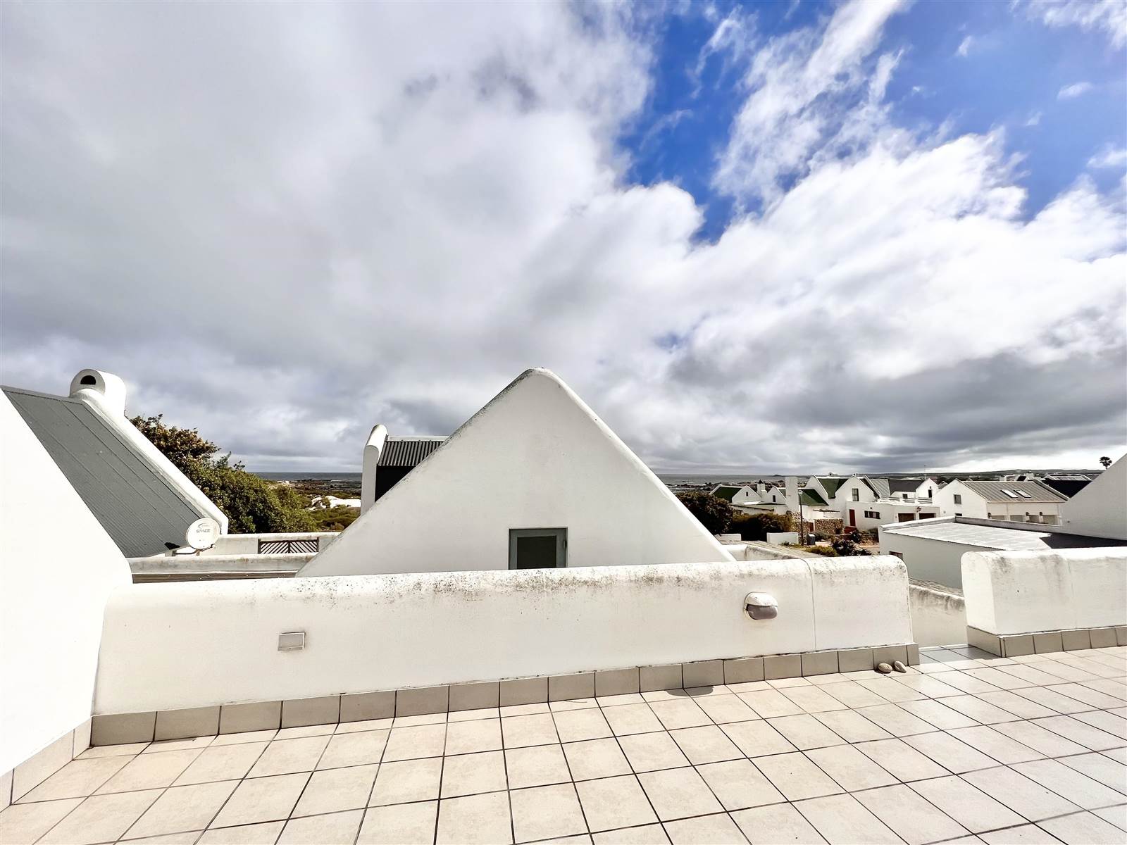 4 Bed House in Jacobsbaai photo number 18