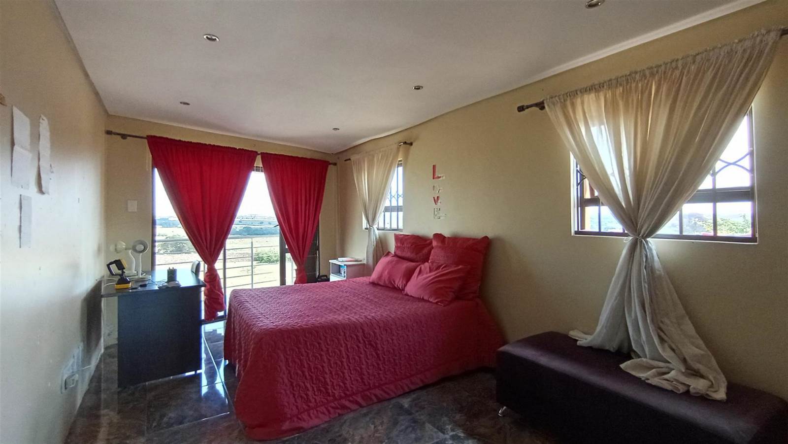6 Bed House in Rietvlei View photo number 21