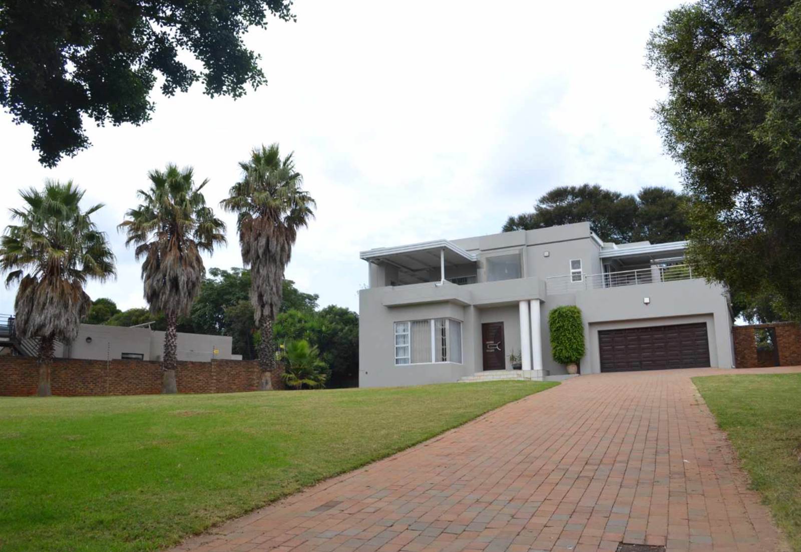 4 Bed House in Waterkloof Ridge photo number 20