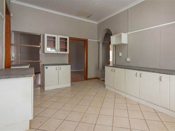 660  m² Office Space in Kroonstad photo number 20