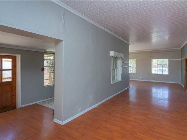660  m² Office Space in Kroonstad photo number 3