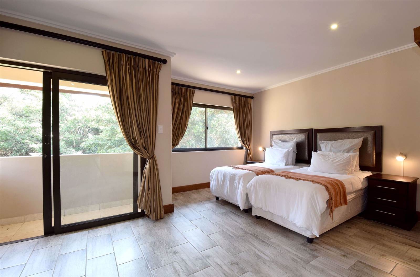 4 Bed Apartment in Zimbali Coastal Resort photo number 16