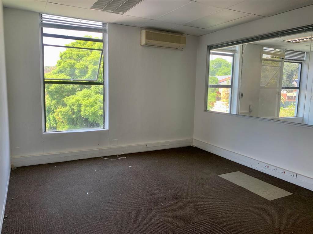 99  m² Office Space in Craighall photo number 7