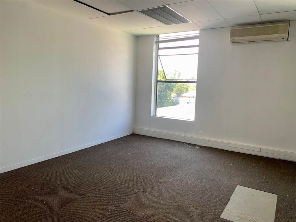 99  m² Office Space in Craighall photo number 6