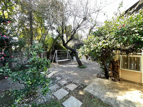 2 Bedroom Garden Cottage 2 Bedroom Garden Cottage