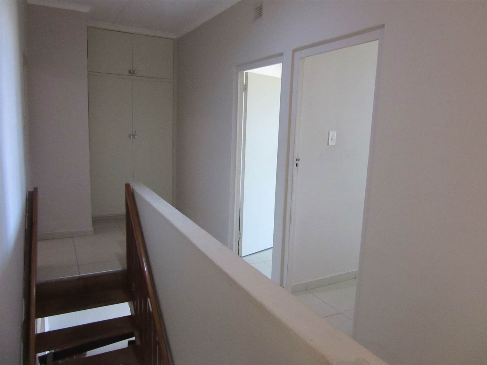 3 Bed Apartment in Port Edward photo number 15