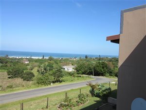 3 Bed Apartment in Port Edward