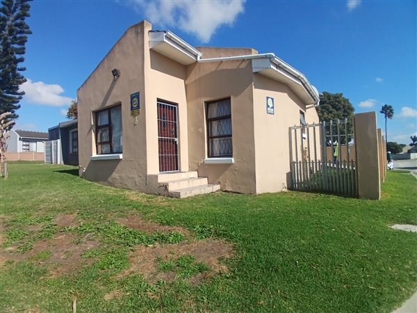 3 Bedroom House 3 Bedroom House