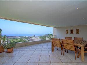 4 Bed Apartment in Beverley Hills Estate