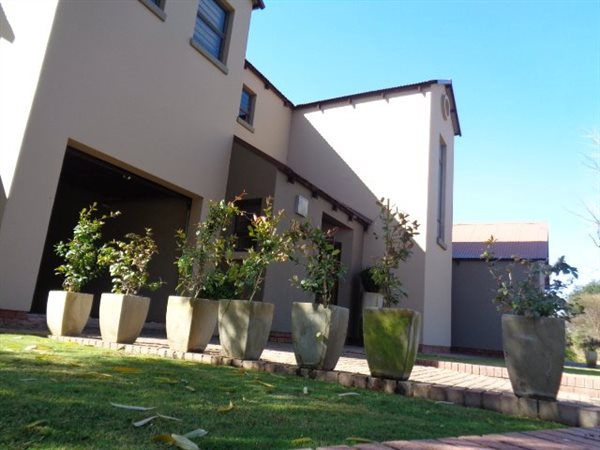 7 Bedroom House 7 Bedroom House