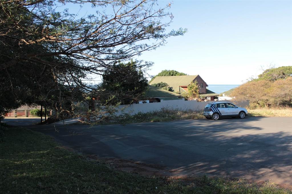 737 m² Land available in Cintsa photo number 4