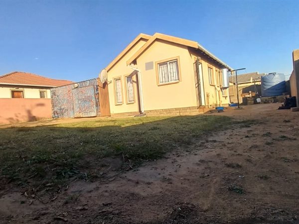 2 Bedroom House 2 Bedroom House