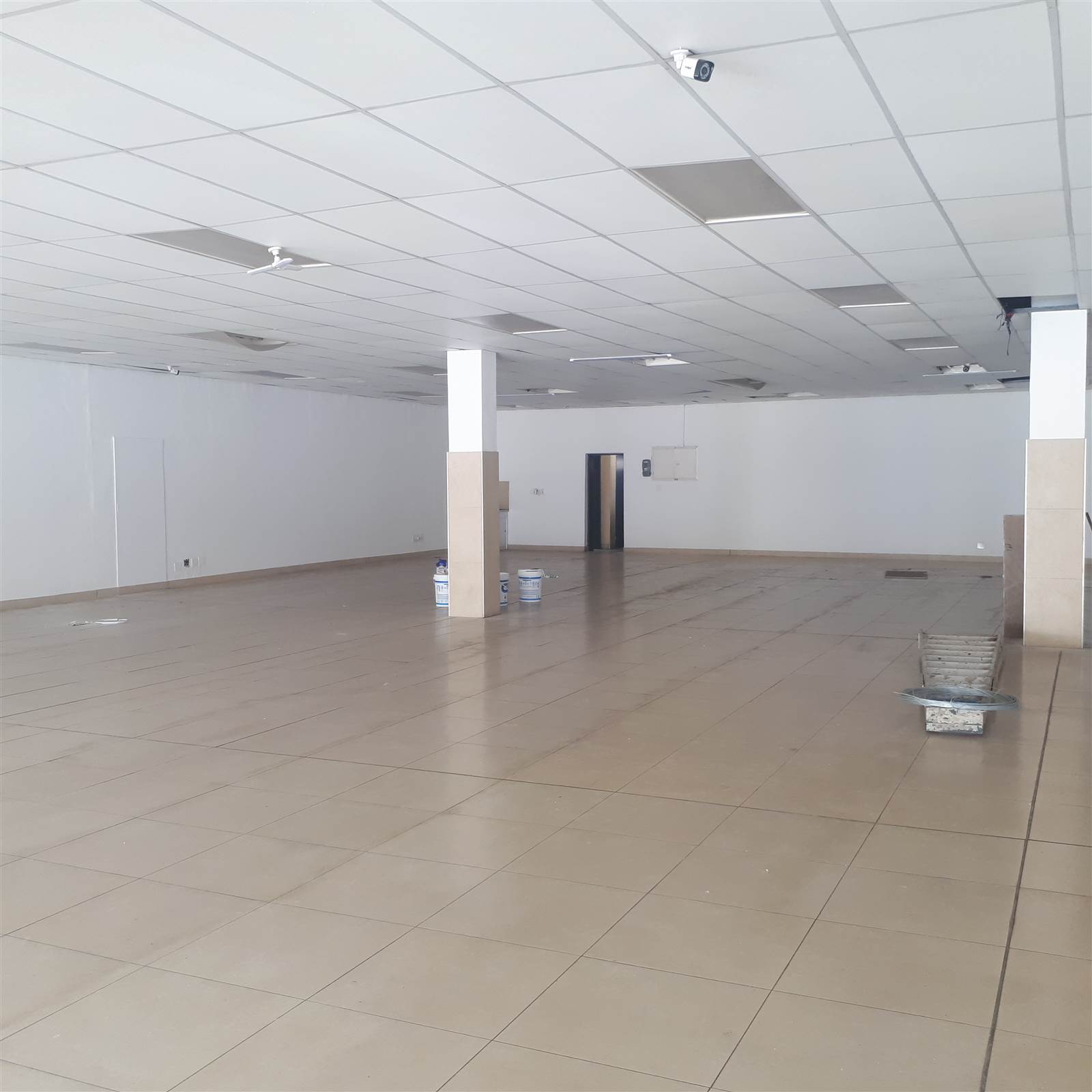 470  m² Retail Space in White River Central photo number 4