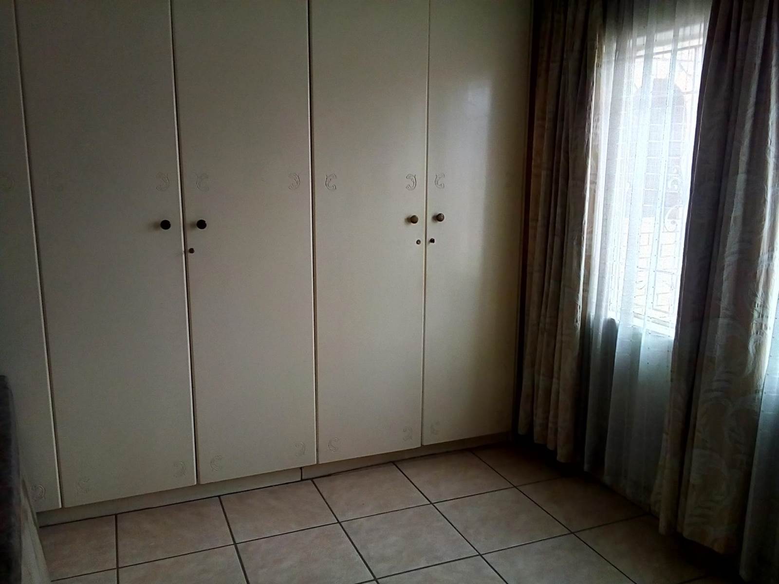 5 Bed House in Actonville photo number 12