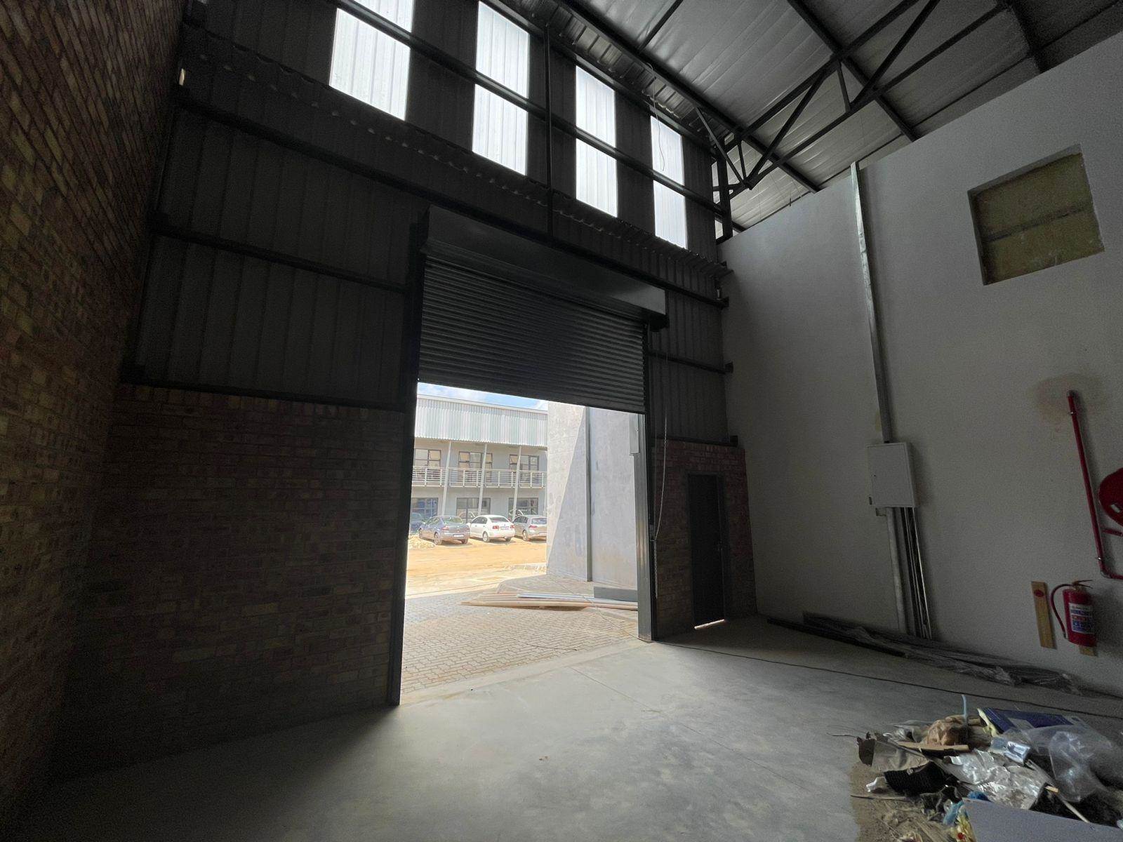 421  m² Industrial space in Kya Sands photo number 16
