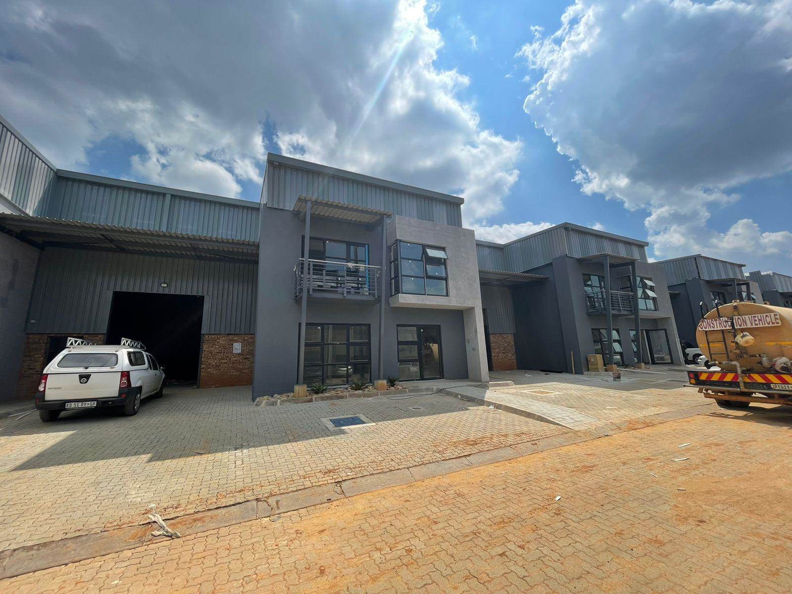 421  m² Industrial space in Kya Sands photo number 2
