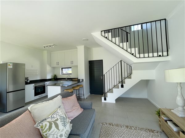 2 Bedroom Townhouse 2 Bedroom Townhouse