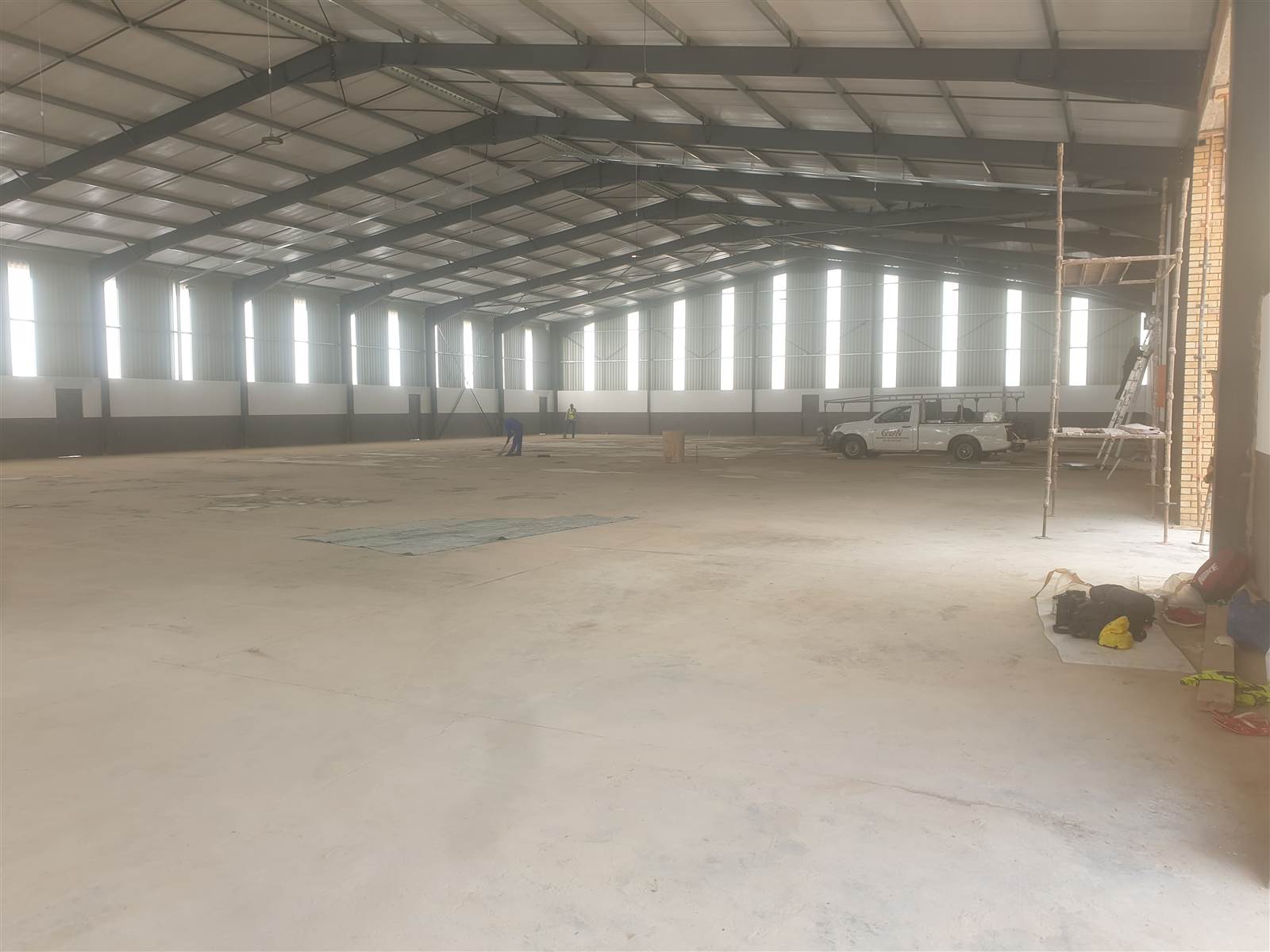875  m² Industrial space in Waterfall photo number 18