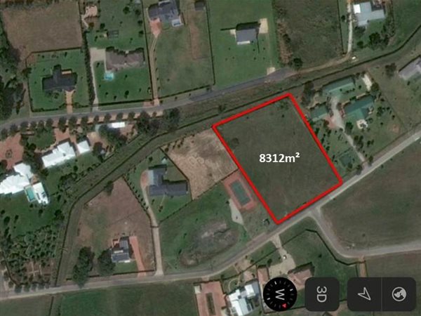 8 312 m² Land