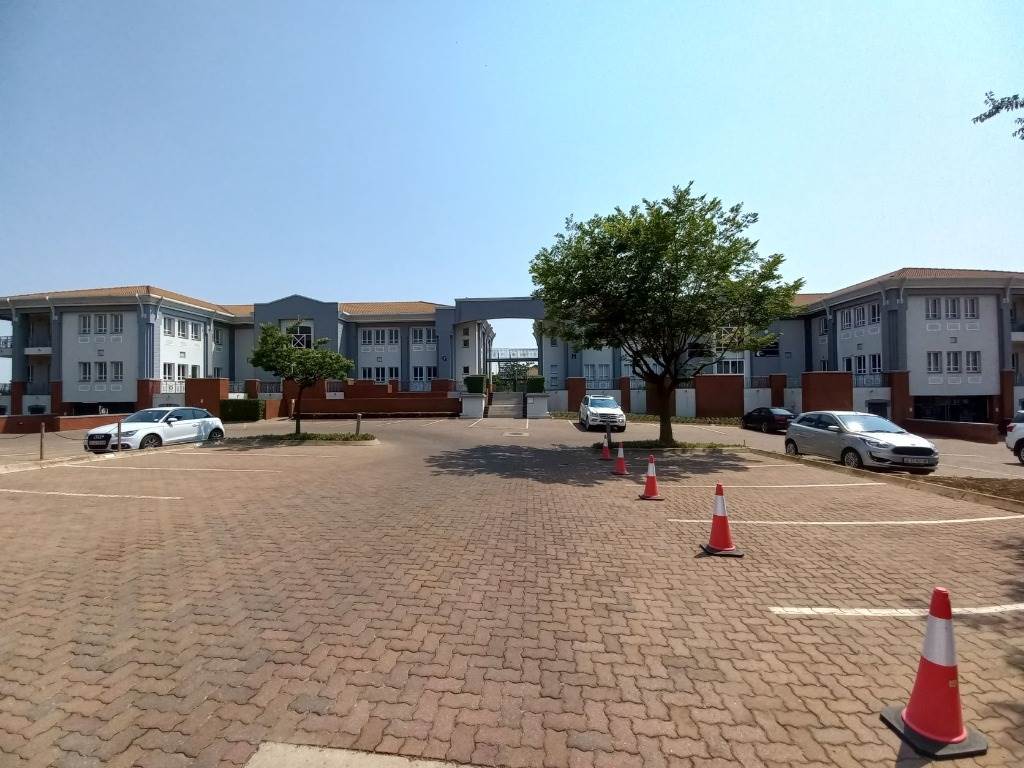 9625  m² Commercial space in Bryanston photo number 16