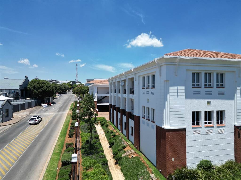 9625  m² Commercial space in Bryanston photo number 9