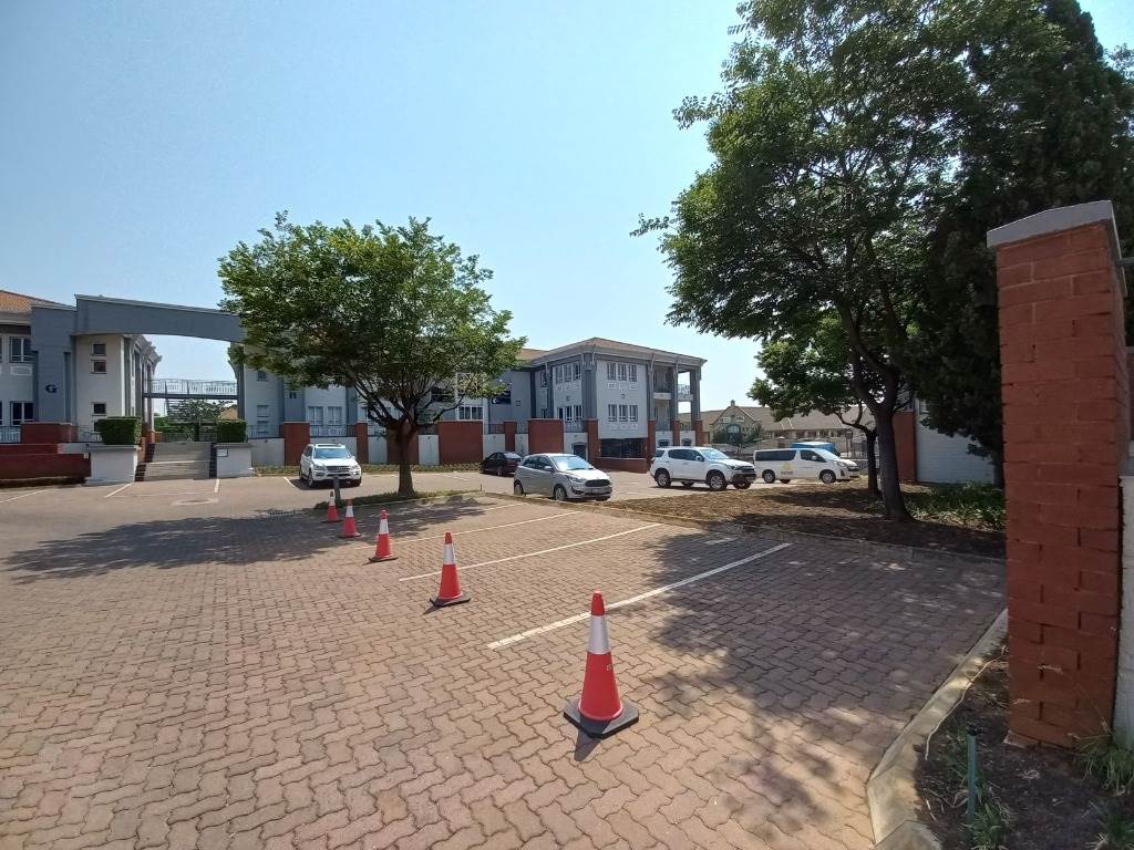 9625  m² Commercial space in Bryanston photo number 13