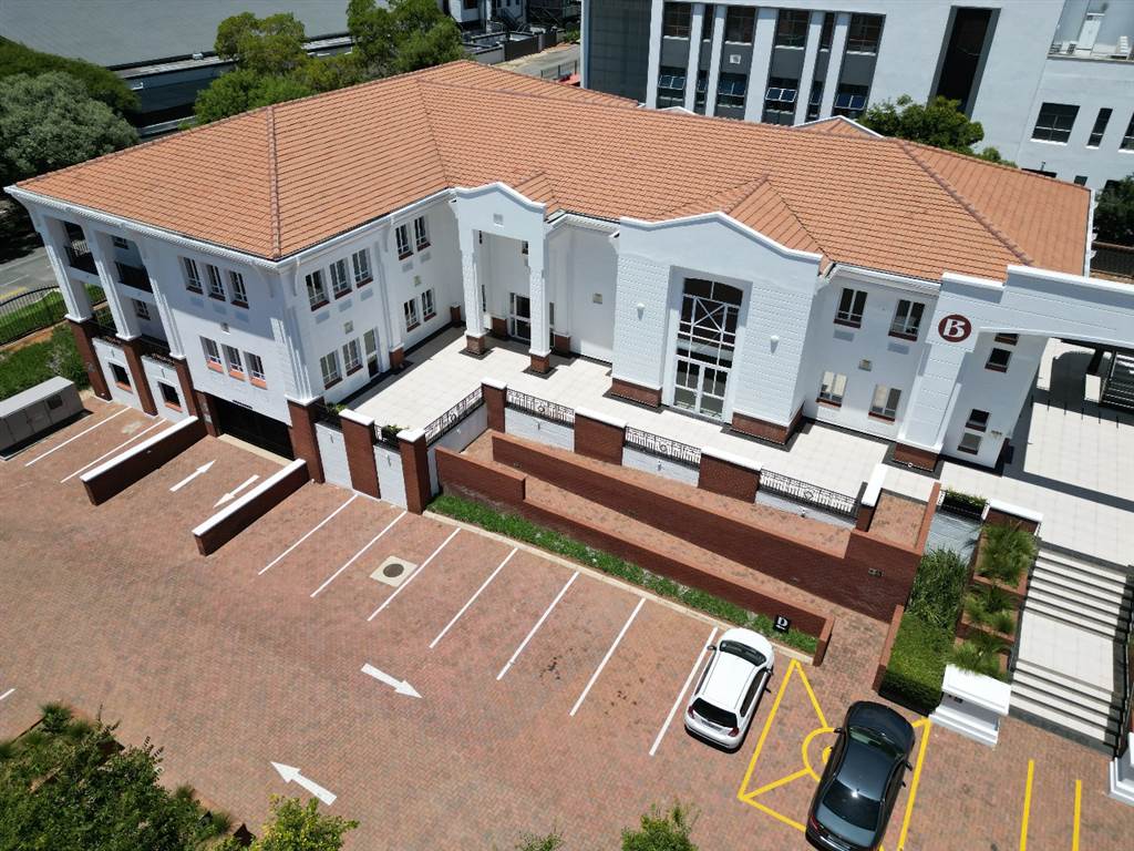 9625  m² Commercial space in Bryanston photo number 5