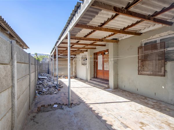 3 Bedroom House 3 Bedroom House