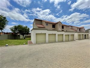 1 Bed Apartment in Silver Lakes