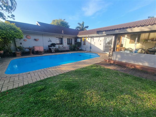 3 Bedroom House 3 Bedroom House