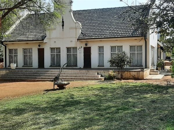 5 Bed House in Oudorp