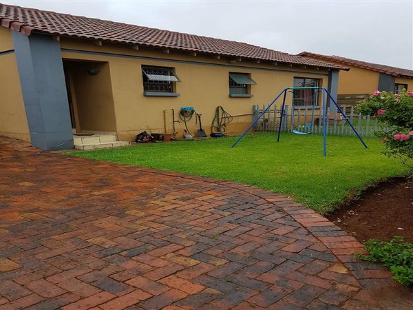2 Bedroom Townhouse