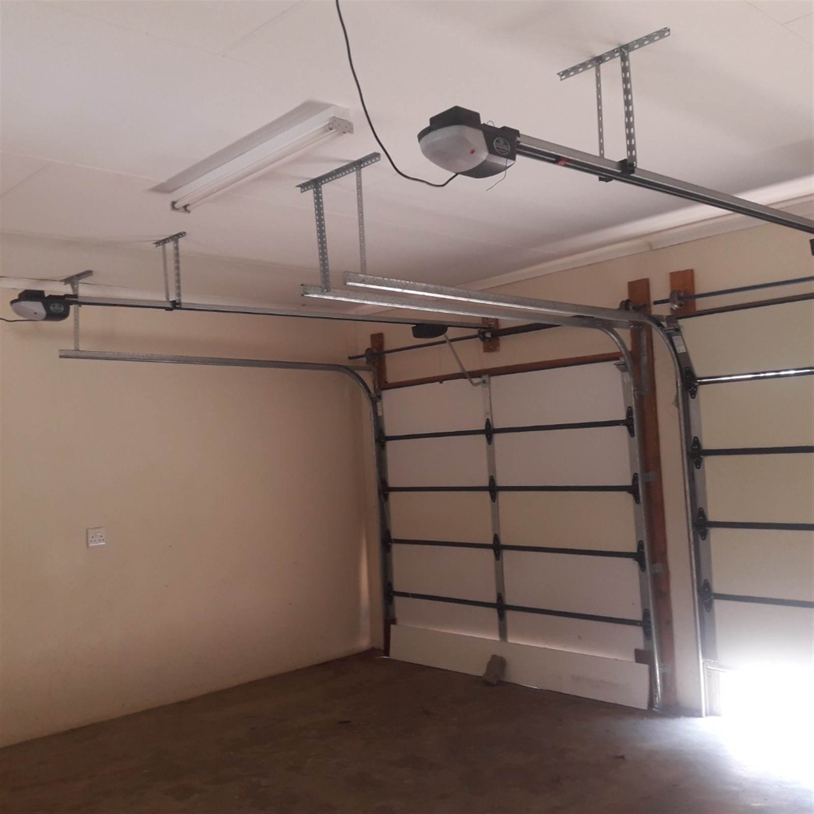 180  m² Commercial space in Louis Trichardt photo number 11