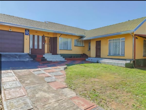 3 Bedroom House 3 Bedroom House