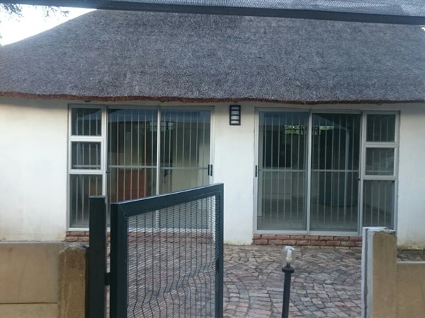 1 Bedroom Garden Cottage 1 Bedroom Garden Cottage