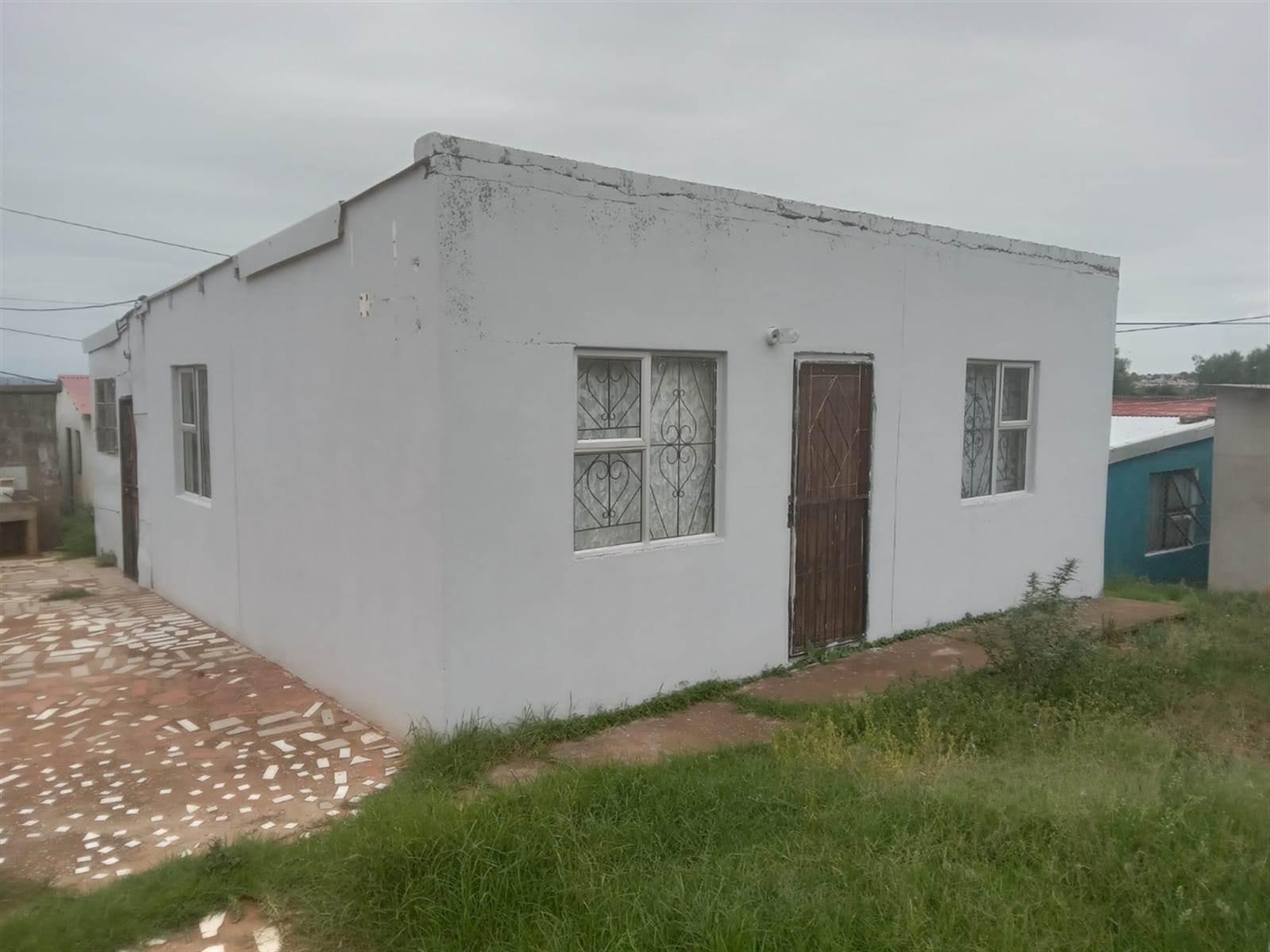 2 Bed House in Kwa Nobuhle photo number 14
