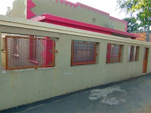 2 Bed House in West Turffontein