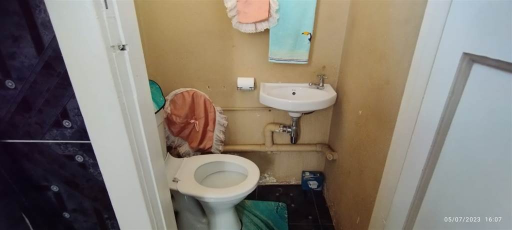 2 Bed House in West Turffontein photo number 21
