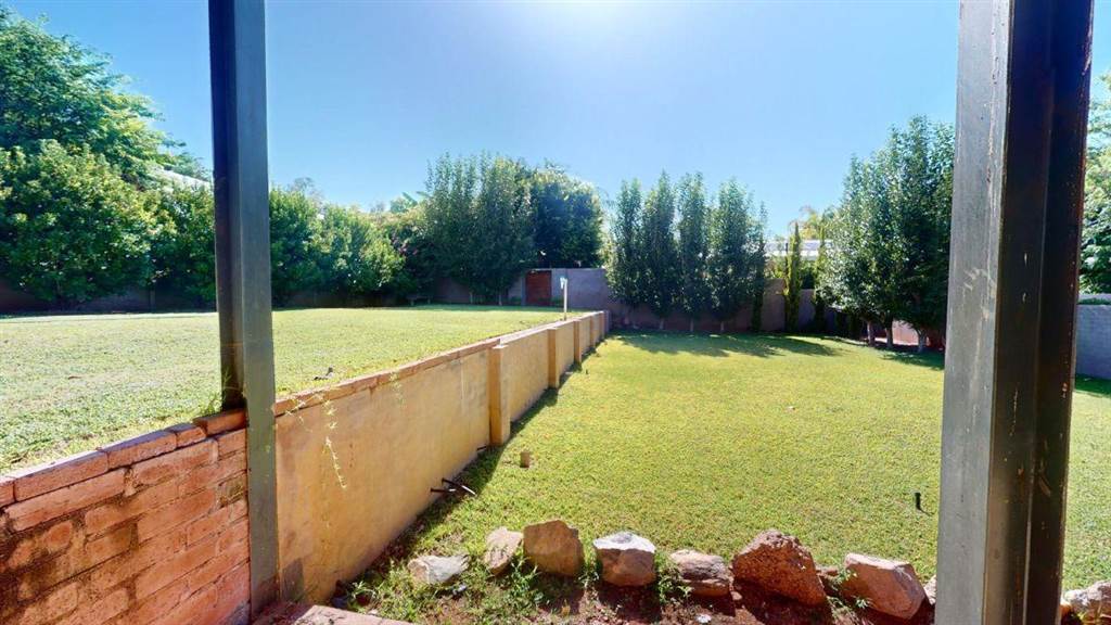 814 m² Land available in Middelpos photo number 12